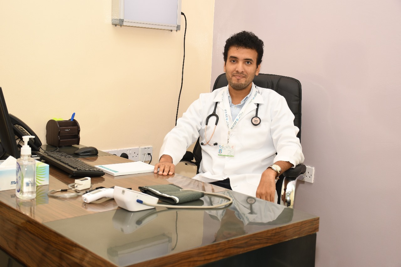 Dr. MOHAMED SAFNOJ